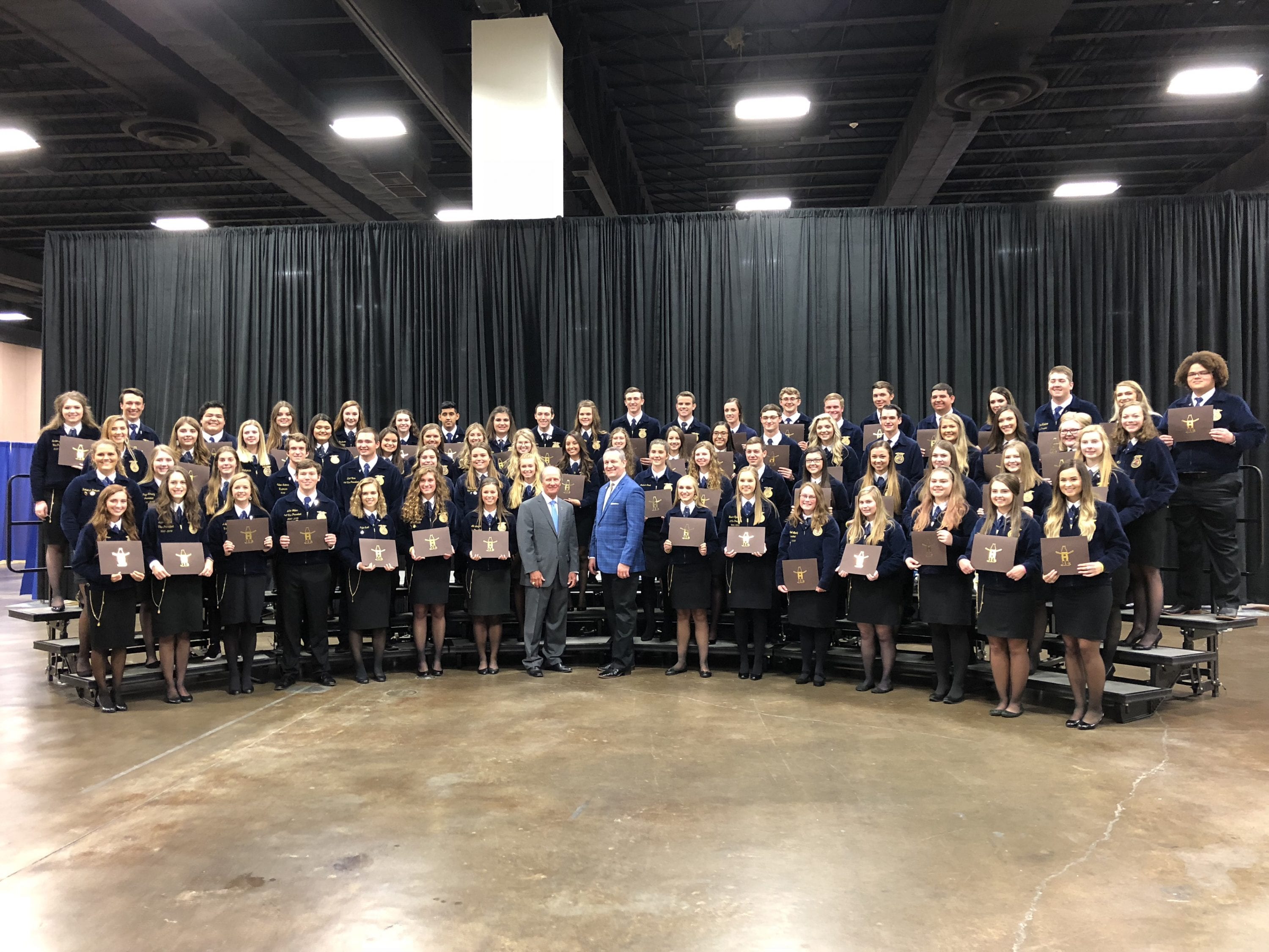 HOUSTON LIVESTOCK SHOW AND RODEO™ SCHOLARS PRESENTED WITH 1.4 MILLION