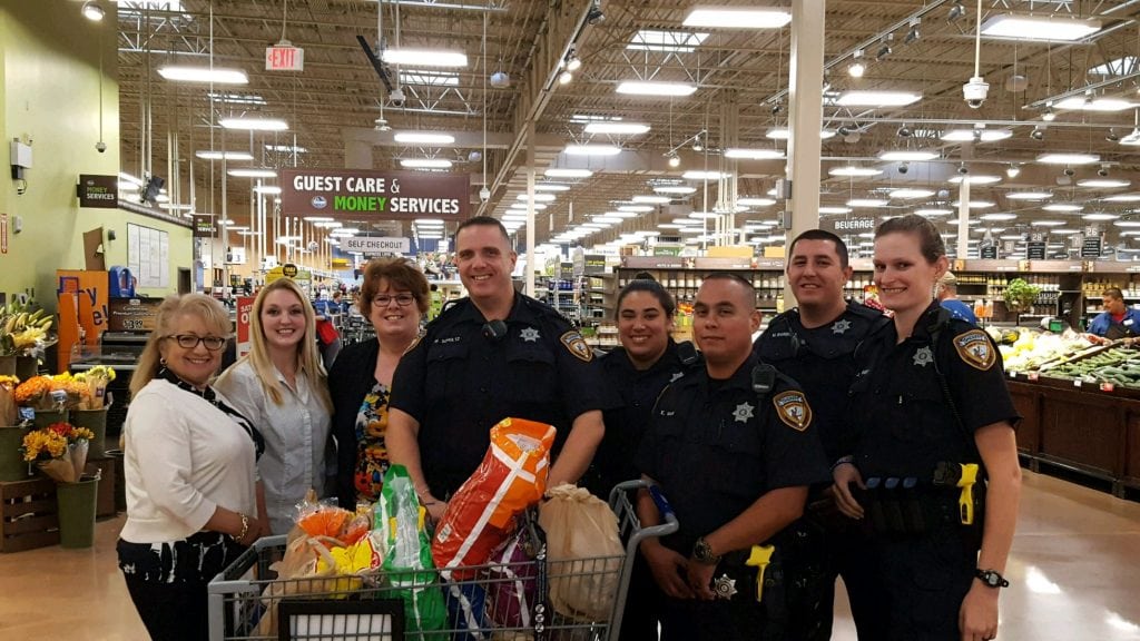 Kroger employee's with first responders post Harvey.