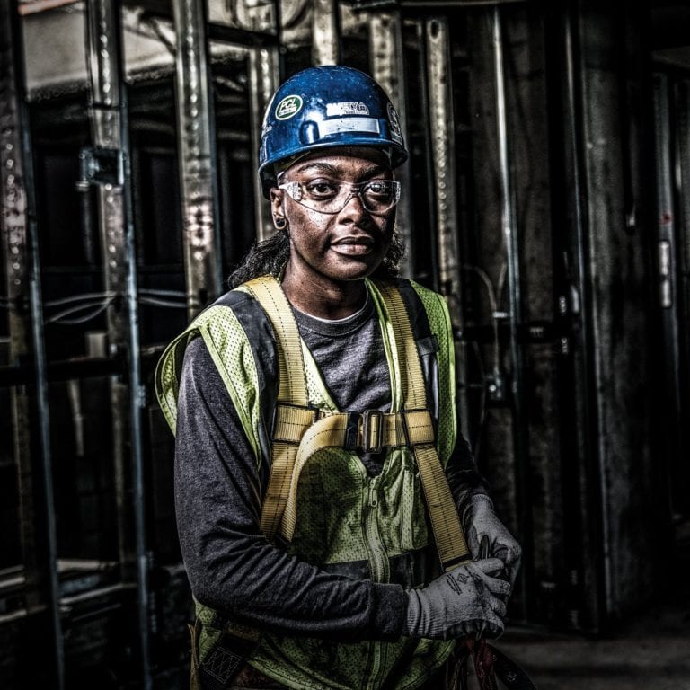 8 tips to launch a rewarding career in the construction industry