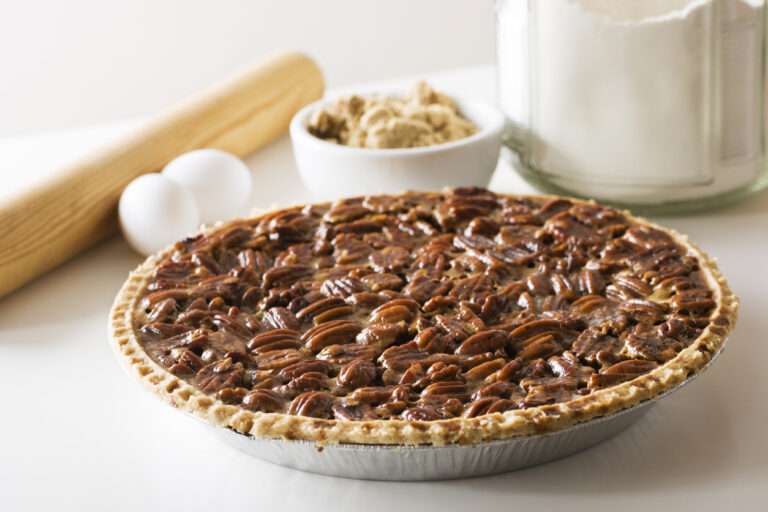 Recipe of the Month: Southern Pecan Pie🥧