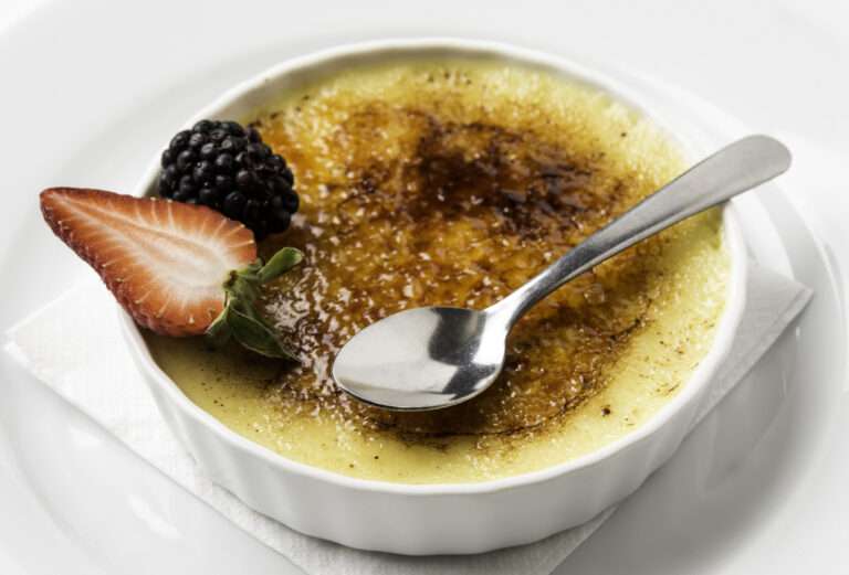 Decadent Crème Brûlée Recipe