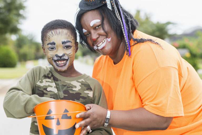 Tips for Ensuring Safety While Trick-or-Treating with Your Children This Year