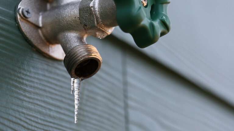 How to Maintain and Improve Your Plumbing this Fall and Winter