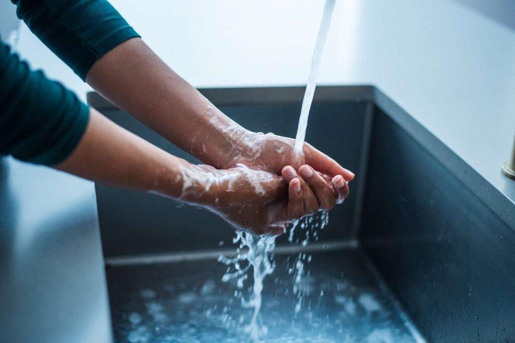 How to Help Prevent the Spread of Germs this Cold and Flu Season