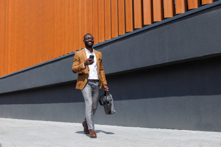 10 Wardrobe Essentials Every Entrepreneur Should Own